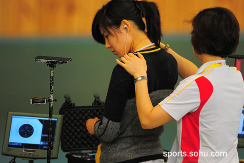 快讯:捷克选手在女子10米气步枪项目上夺得首枚金牌