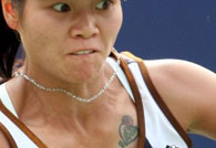 个性李娜胸口刺玫瑰