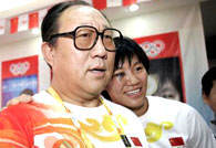 杨秀丽：夺冠后才有资格叫师父