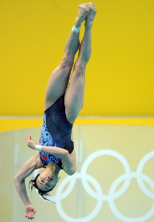综合:吴敏霞跳水优美瞬间(组图)