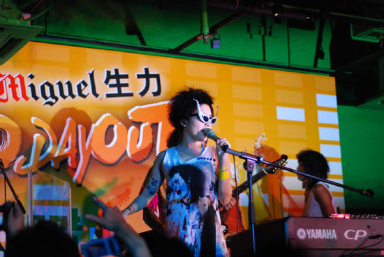 范晓萱摇滚开唱撼香港 10月拟推出写真集