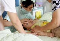 泌尿专家:不同程度'结石宝宝'对症救治方案