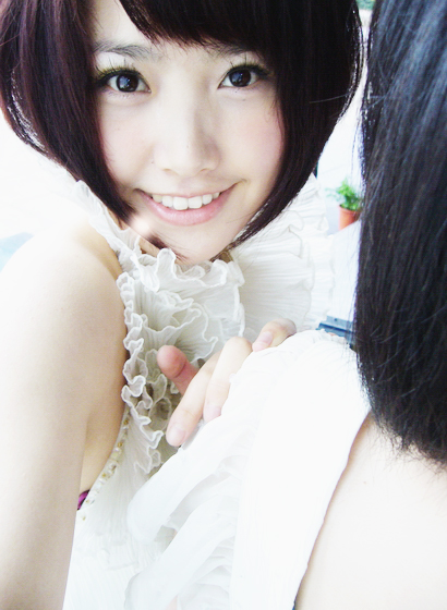 水嫩清纯小美女