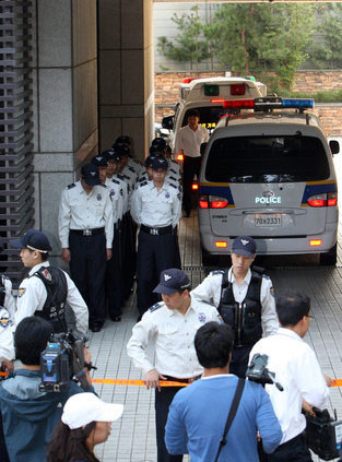 详讯：韩国女星崔真实家中身亡警方推测自杀