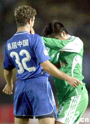国安主场再演路姜式红牌杨璞染红恐再遭足协追惩