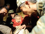 西藏当雄地震抢险救灾工作全面展开[组图]