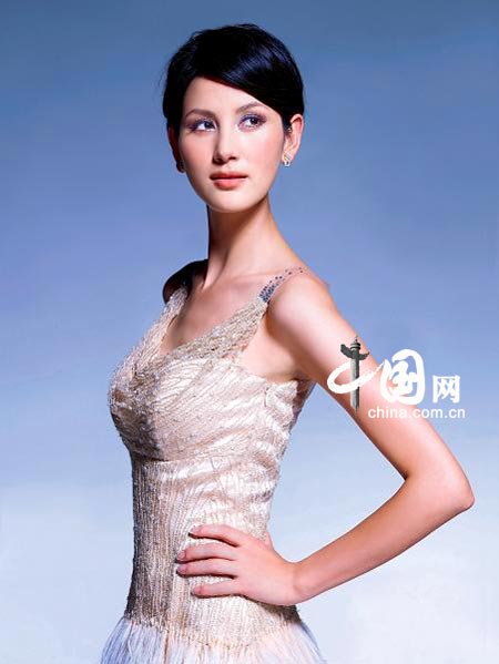 电影版《红楼梦》开机 李婉僮挑战麻辣王熙凤