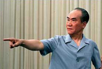 侯宝林是我国新相声的奠基人之一，在他的引领下，相声艺术获得新生。