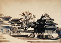 高玄殿牌楼、习礼亭 费利斯·比托（Felice Beato） 1860年摄制 蛋白纸基