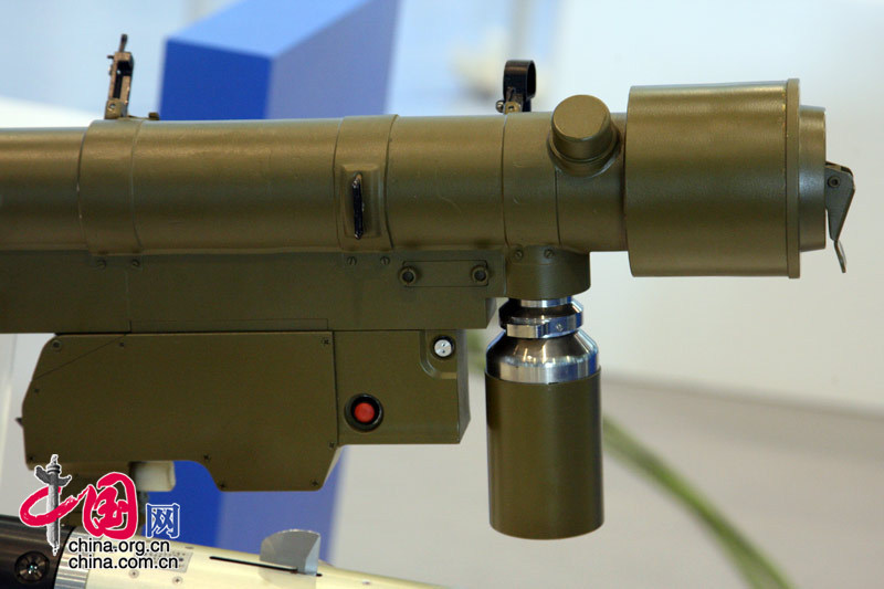 2008珠海航展 FN-16单兵便携式防空导弹武器及发射器头部特写 中国网 杨佳/摄影