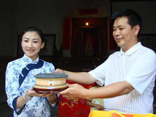 点击查看下一张
