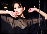 诱惑！女明星透视装挑战视觉极限[组图]