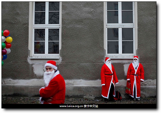 December,Claus,REUTERS,Brandenburg,Friday,晨霧,Saturday,俄羅斯東正教,RSS,阿爾卑斯山脈