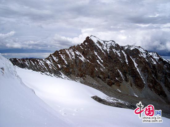 北航凌峰社进攻桑丹康桑峰 北航凌峰社摄影