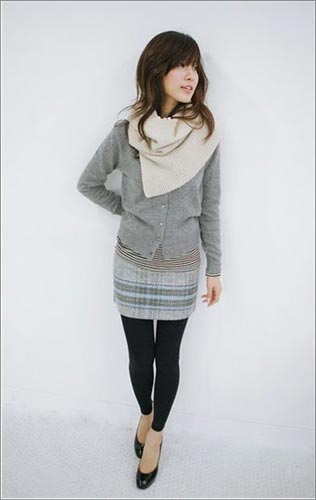 服饰消费：冬日内搭五款淑女开衫(组图)