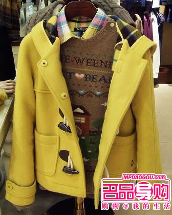 服饰消费:脱下厚羽绒10款抢眼短款外套 服饰消费:脱下厚羽绒10款抢眼短款外套