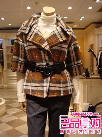 服饰消费:脱下厚羽绒10款抢眼短款外套 服饰消费:脱下厚羽绒10款抢眼短款外套