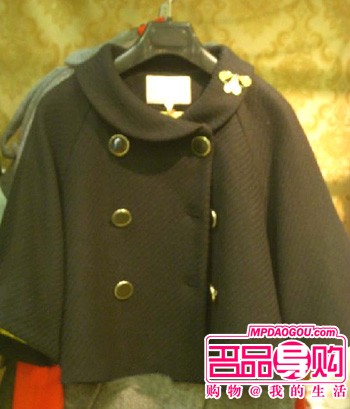 服饰消费:脱下厚羽绒10款抢眼短款外套 服饰消费:脱下厚羽绒10款抢眼短款外套