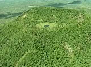 四方山火山天池