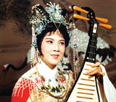 《凄凉辽宫月》吕瑞英饰肖后 1981年9月