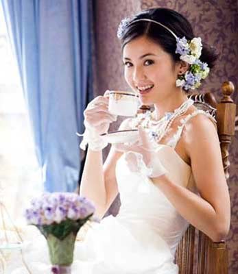参考：明星美若天仙新娘妆容