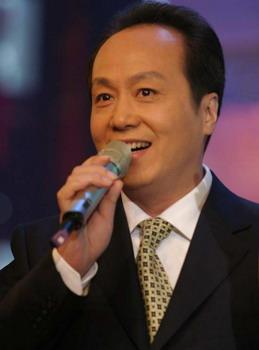 罗京