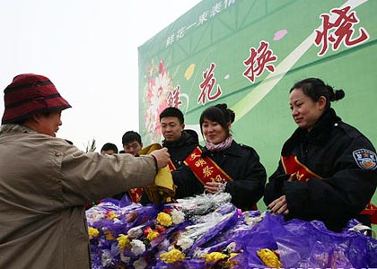 不同的方式 同样的怀念[组图]