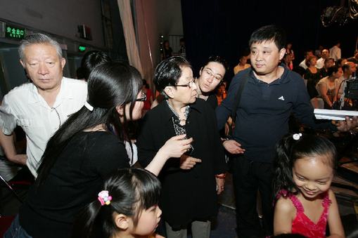 艺术人生 儿童节特别节目:<em>六小龄童</em>话童年记忆