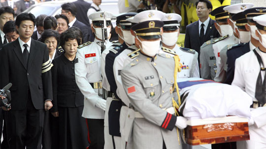 韩国前总统卢武铉生平回顾[组图] 