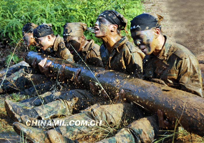 海軍陸戰隊“兩棲蛙人”訓練探秘[組圖]