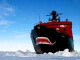 北极巨兽!世界最大核动力破冰船[组图]