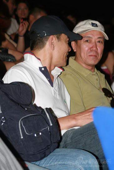 李幼斌刘威捧场观看《嫁给经济适用男》(组图)