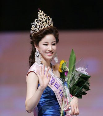 2009韩国小姐选拔大赛群芳争艳 金珠丽夺冠[组图]
