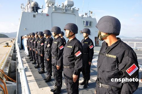 7月15日，中国海军第三批护航编队誓师动员大会在浙江舟山某部隆重举行。图为随舰护航的海军特战队员