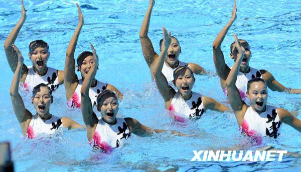 7月19日，中国队队员在比赛中。当日，在第13届世界游泳锦标赛花样游泳集体技术自选决赛中，中国队以96.667分获得铜牌