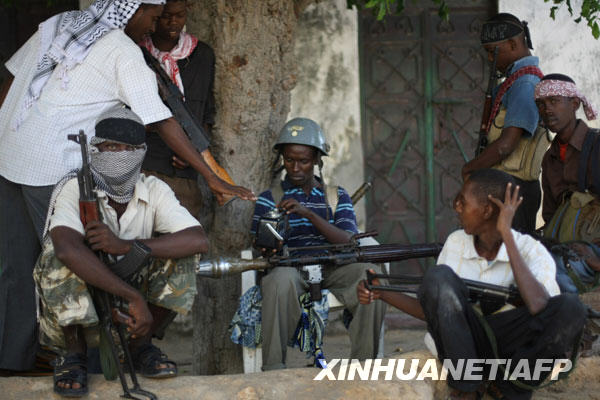 武装分子劫掠联合国驻索马里办事机构[组图]