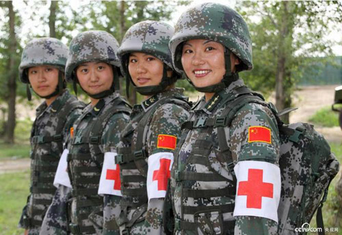 女兵 卫勤分队 我军 医疗兵 中俄军演 和平使命 野营 反恐 军事演习 风景美