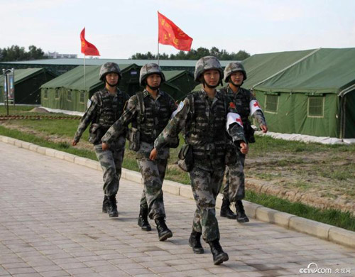 女兵 衛(wèi)勤分隊(duì) 我軍 醫(yī)療兵 中俄軍演 和平使命 野營(yíng) 反恐 軍事演習(xí) 風(fēng)景美