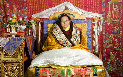 佛母传奇——中国唯一女活佛的前世今生