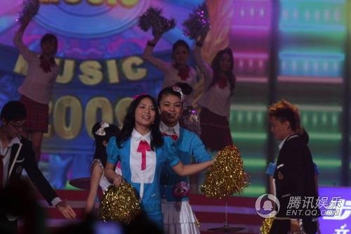 7月3日<em>快乐女声 开场</em>秀 第2 、3首歌叫什么_音