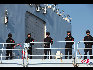 圆满完成第二批亚丁湾护航任务的海军南海舰队“深圳”号导弹驱逐舰、“黄山”号导弹护卫舰和“微山湖”号综合补给舰，２１日上午返回广东湛江某军港。图为特战队员。晨珠 摄 