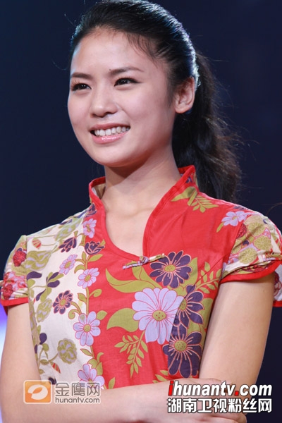 快乐女声.民歌小天后-黄英近照(图文)+-+凤英的日