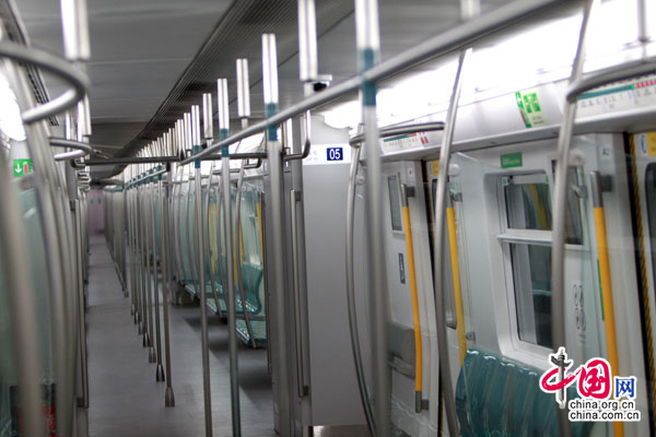 本网体验北京地铁4号线 人性设计 28日试运营