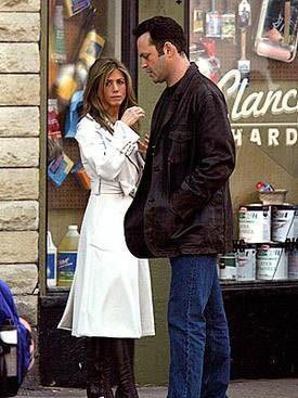 网友曝料:和在校女学生谈恋爱的男明星(组图)