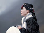 孙艺珍韩服写真若古典美人