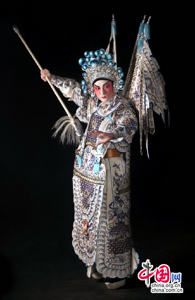 刘德华演唱澳门回归10周年主题曲