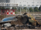一外籍货机在浦东机场起火 4人获救3人死亡