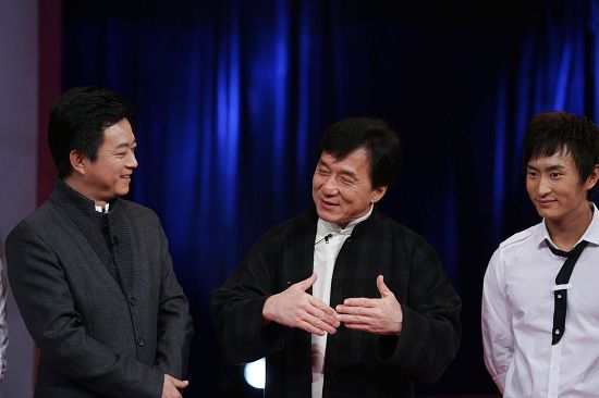 周润发之后成龙《艺术人生》再显真性情[组图