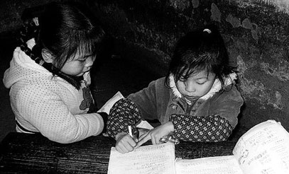 中国旅游网络媒体联盟关注：山村小学的心酸感动
