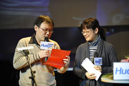 21世纪经济报道杨磊_...上图为21世纪经济报道特稿部总监杨磊.(图片来源:新浪财经 梁斌...